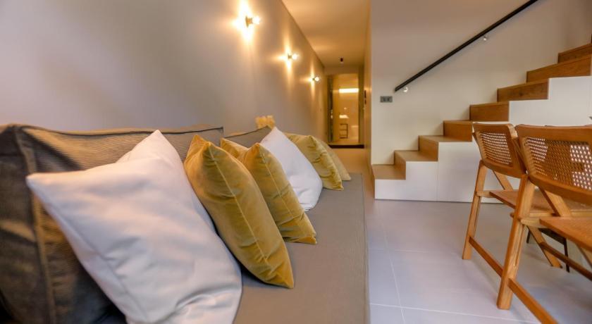 Alegria Suites By Porto City Hosts エクステリア 写真