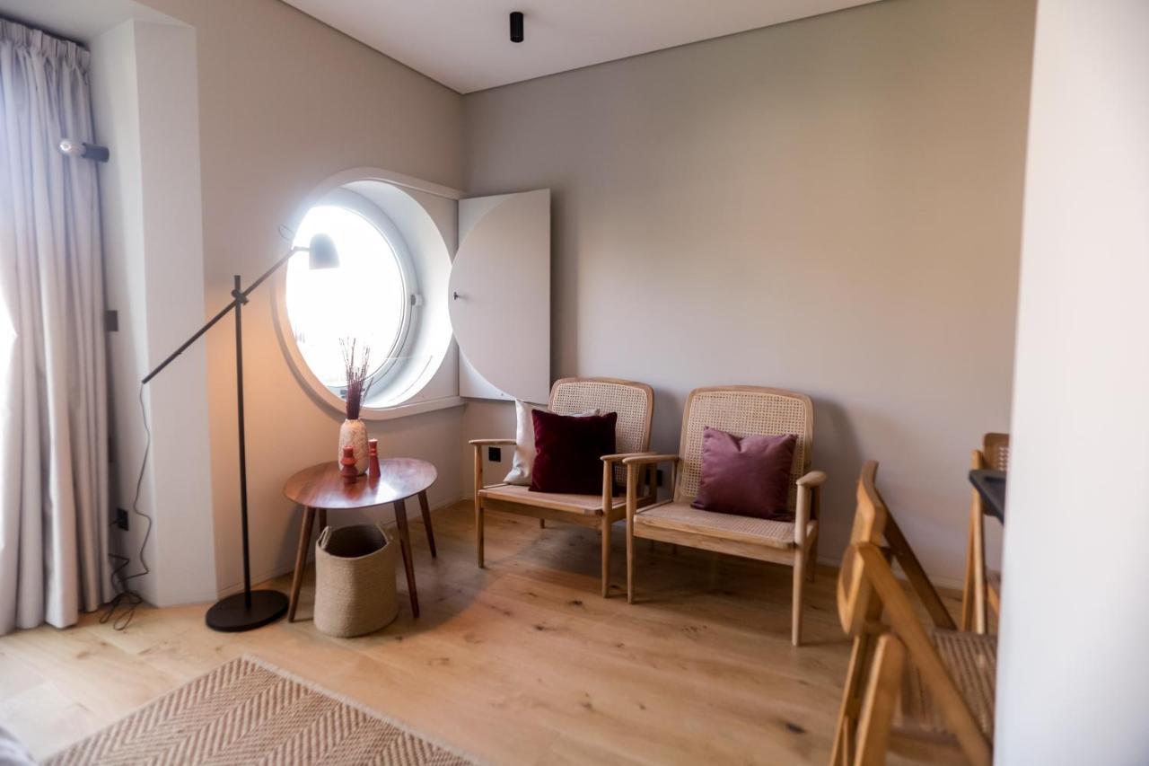 Alegria Suites By Porto City Hosts エクステリア 写真